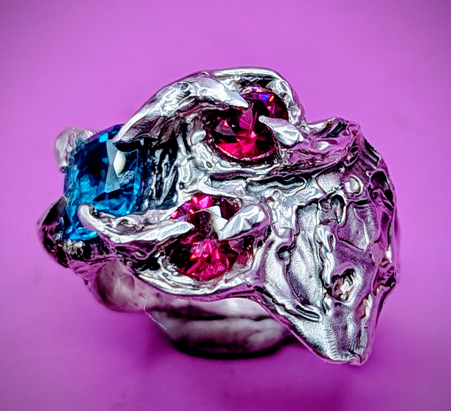 Handmade lost wax silver ring with tourmaline and pink garnet nano gems – bold clawed design