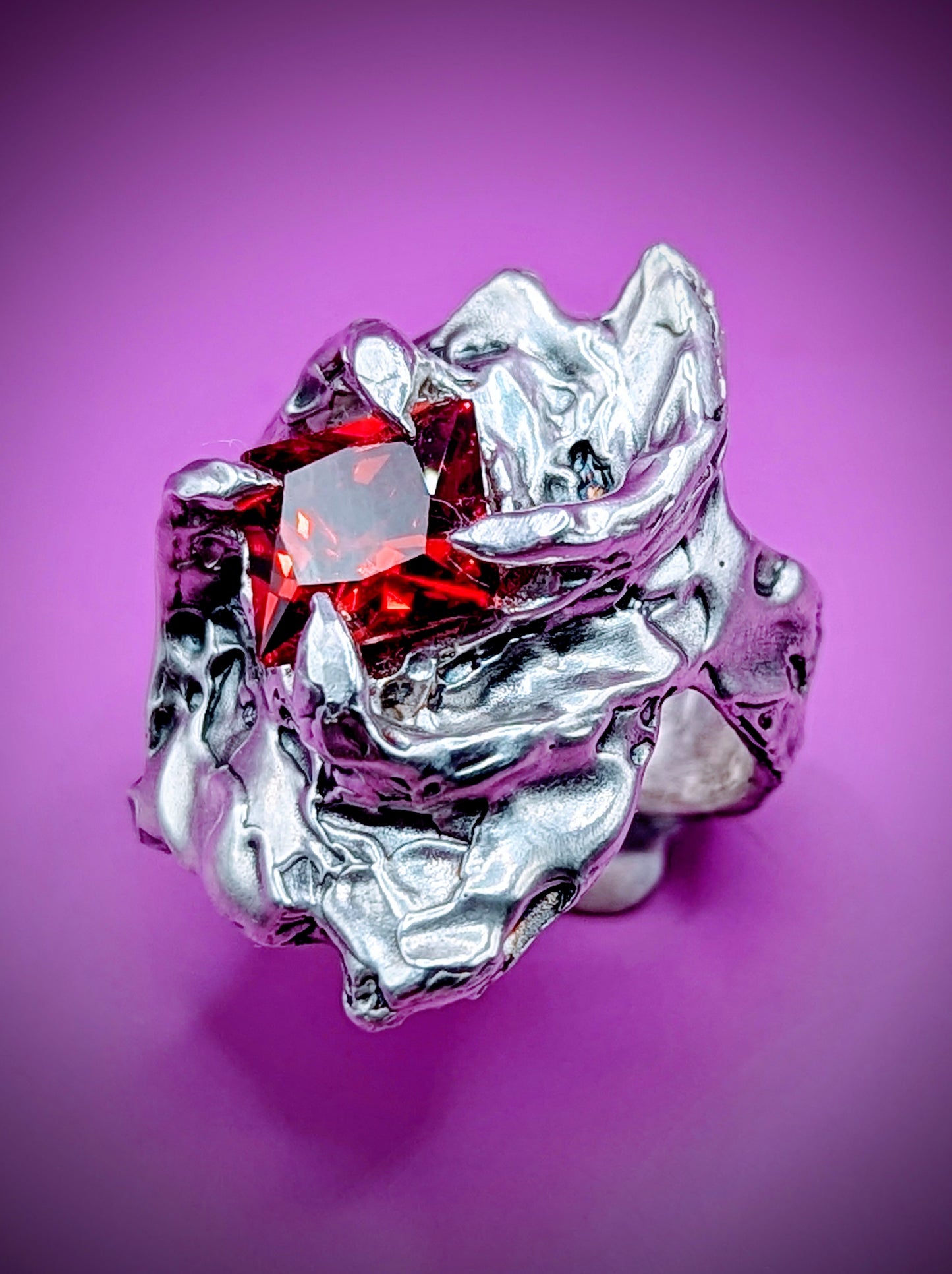 Chunky handmade silver ring with fire-inspired form – artistic lost wax design