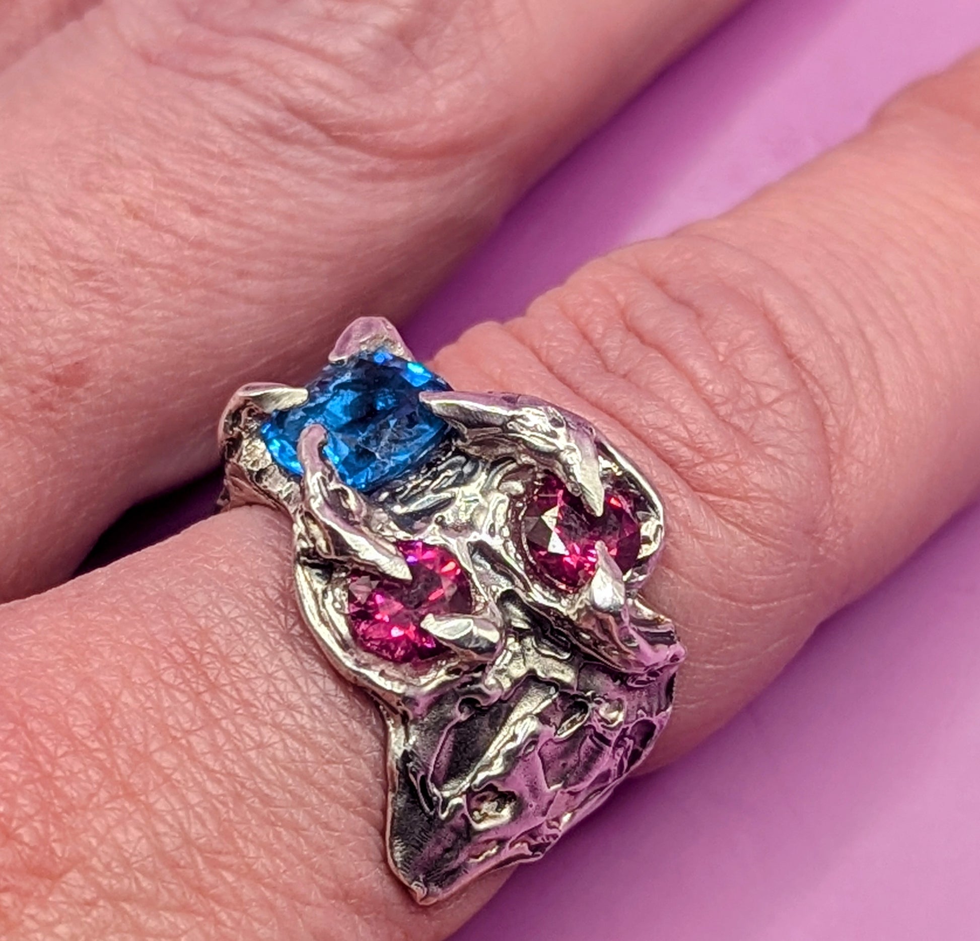 Recycled silver ring with textured band and vivid gemstones – handmade rebellious jewellery