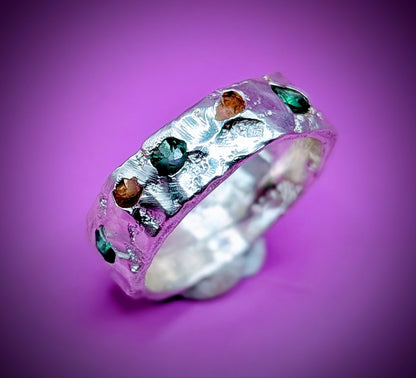 Bold recycled silver ring with organic texture and yellow-green nano gemstones – handmade in UK